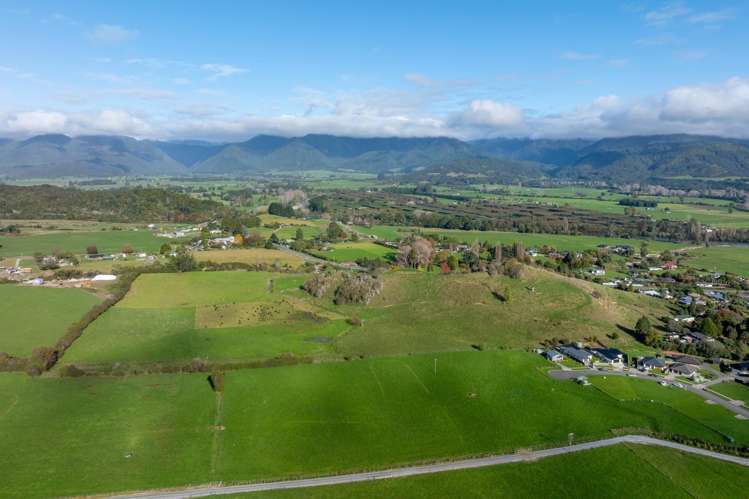 1982 Takaka Valley Highway_1