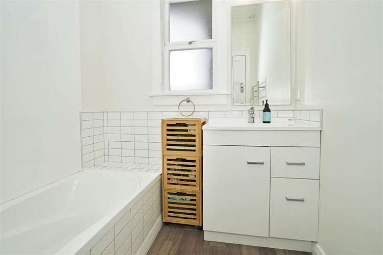 1 Hall Lane Frankton_10