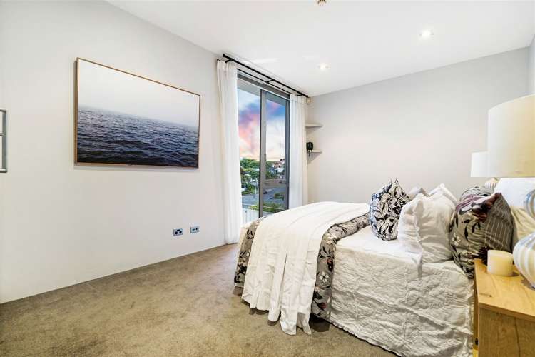 2 Codrington Crescent Mission Bay_24