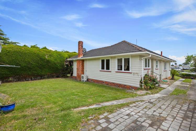 30 Amberley Avenue Te Atatu South_1