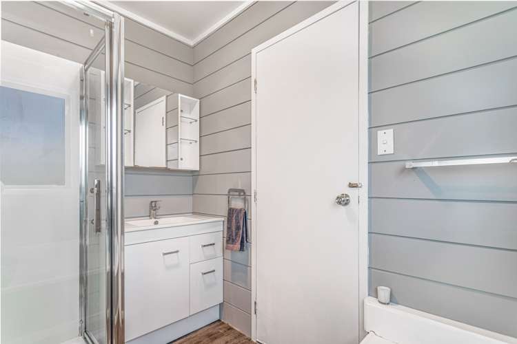 2/1 Redlands Grove Swanson_12