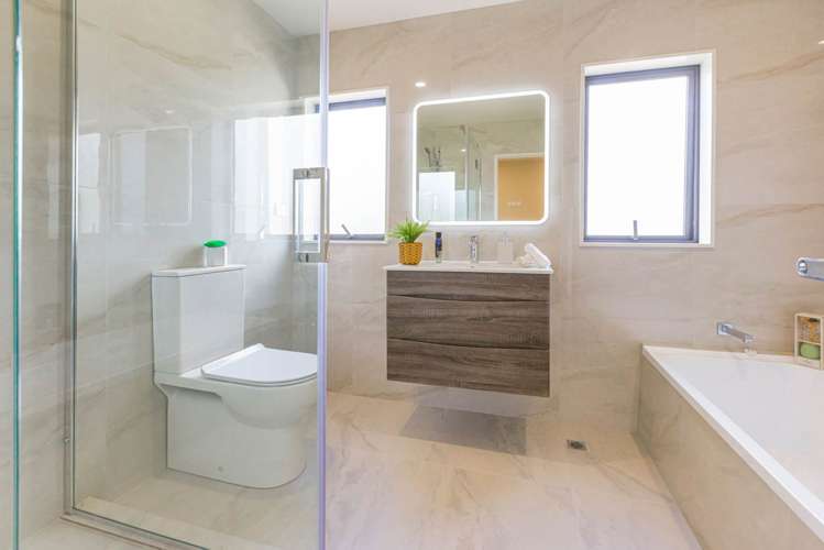 2/43 Clevedon Road Papakura_6