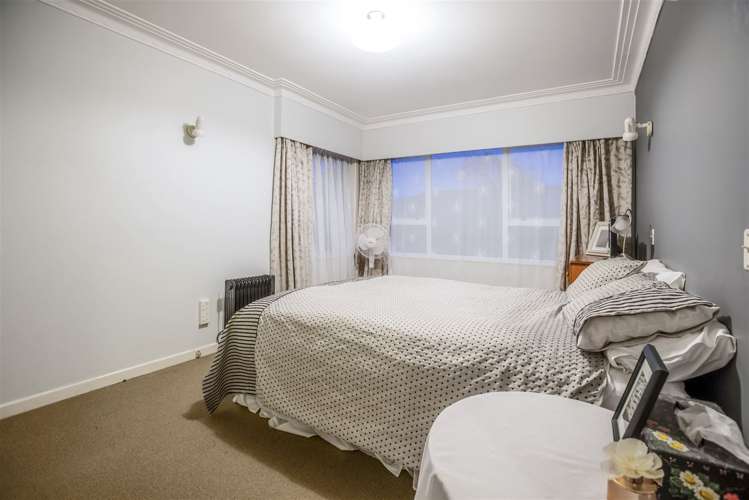 2 Knights Drive Hillpark_10