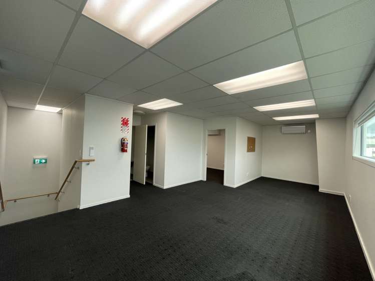 Unit 5/76 Porana Road Wairau Valley_4