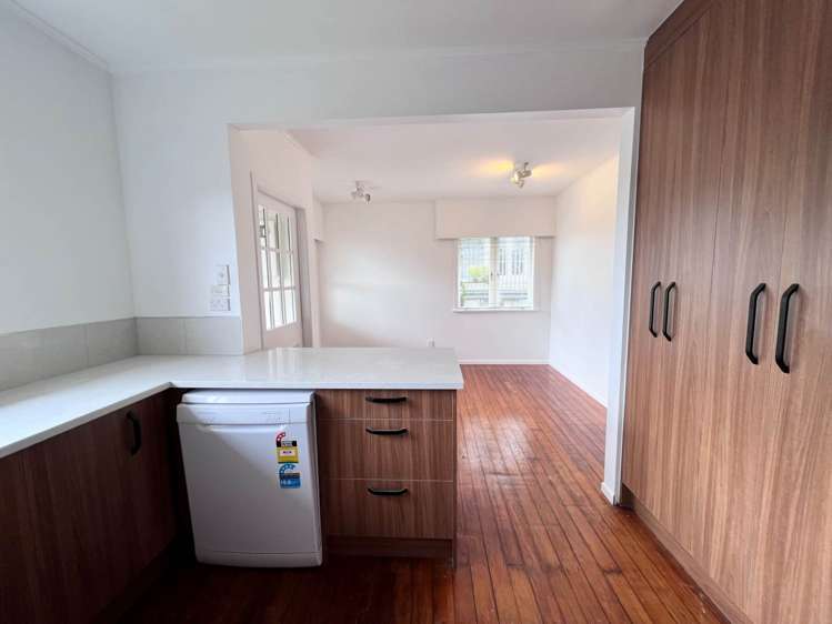 44 Ladies Mile Remuera_6