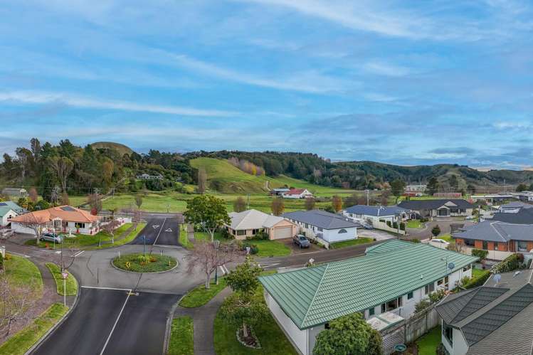 2 Lowndes Place Taradale_7