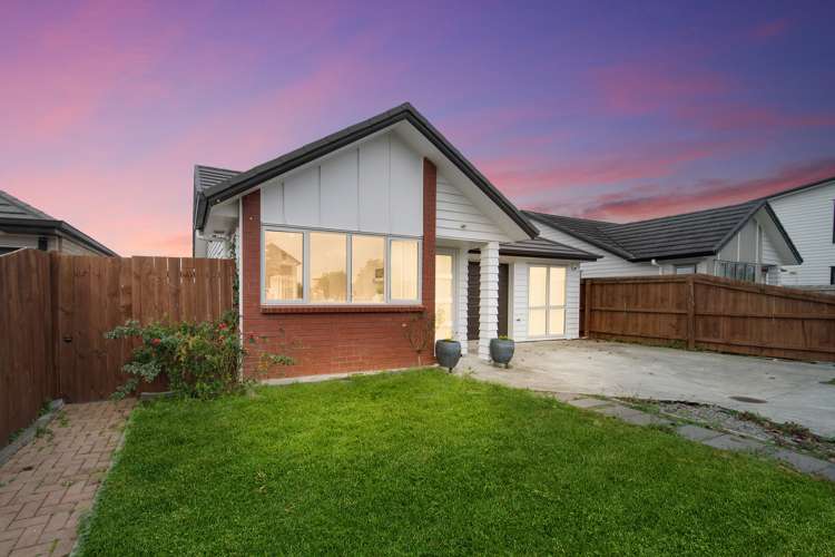 27 Matata Drive Takanini_16