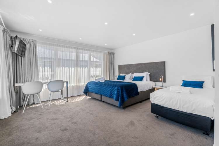 5 Hallenstein Street Queenstown_10