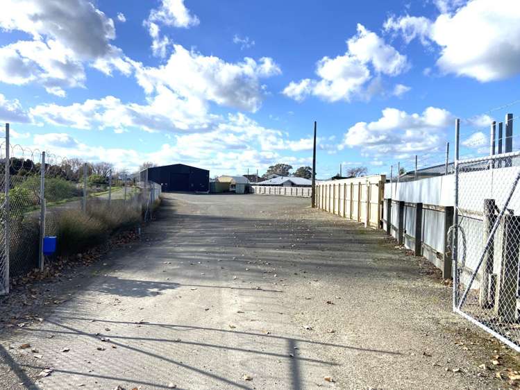 83 Warwick Street Feilding_15
