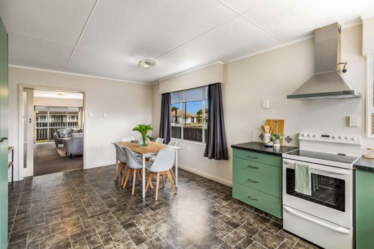 27 Middlesex Street Levin_6