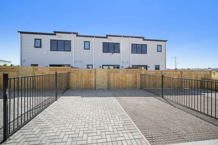 18 Mene Way Karaka_12