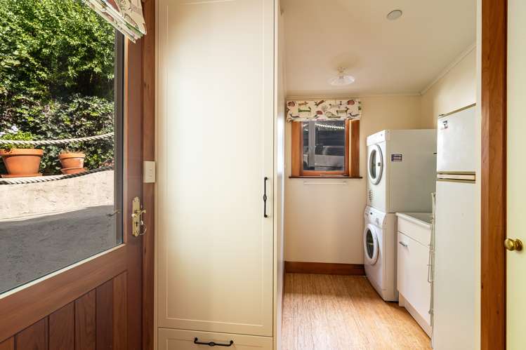 44 Van Diemen Street Nelson South_13