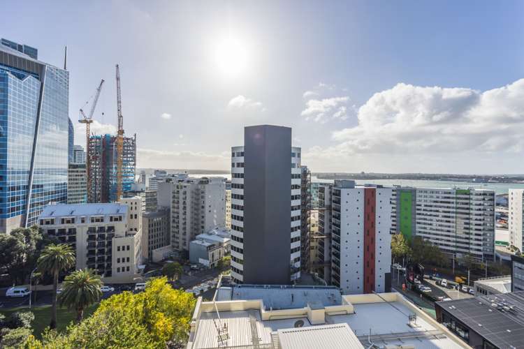 13c/2 Eden Crescent Auckland Central_9