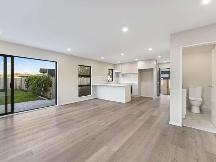 6/43 Clevedon Road Papakura_5