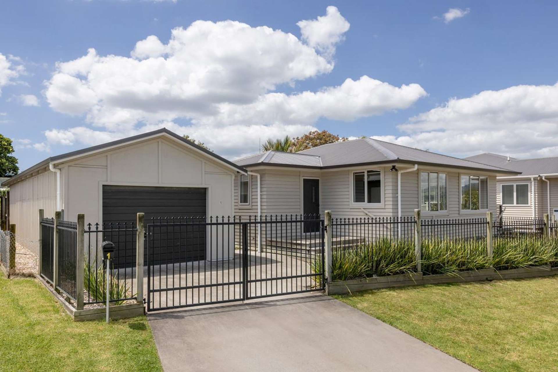 1 Oxford Street Parkvale_0