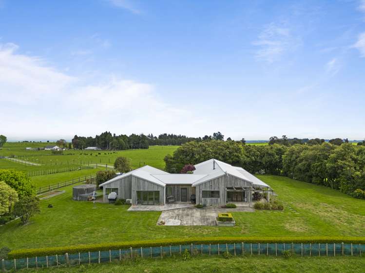 451 Table Flat Road Apiti_9