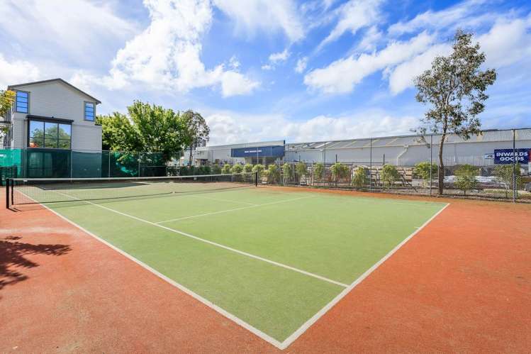 3G/17 Crown Lynn Place New Lynn_7