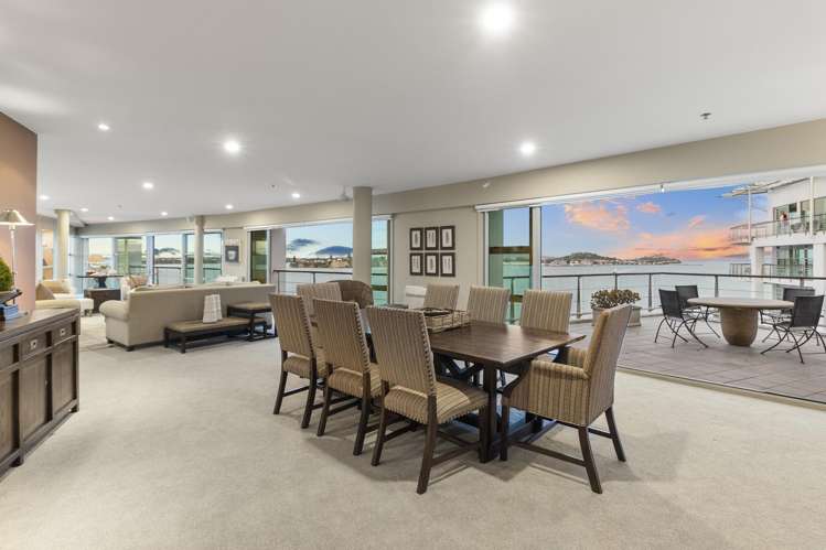 61/143 Quay Street_5