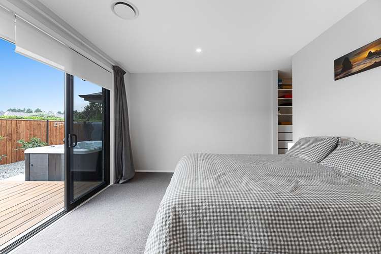 5 McNabb Place Witherlea_18