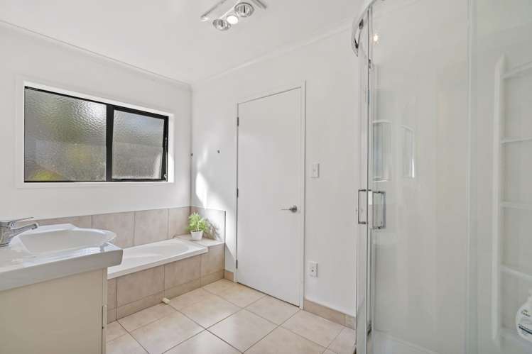 79 Ridgeway Drive Te Kamo_11