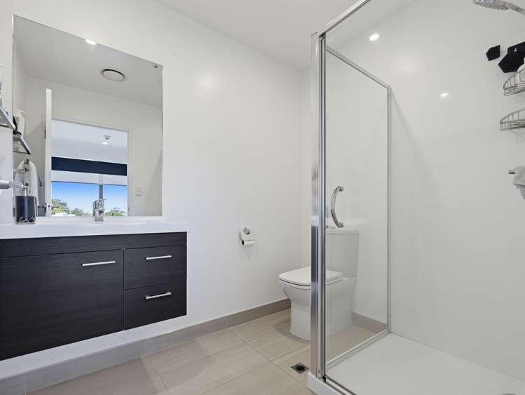 323/8 Thompson Park Road Mount Wellington_10