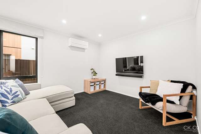 8 Aston Crescent Wallaceville_3