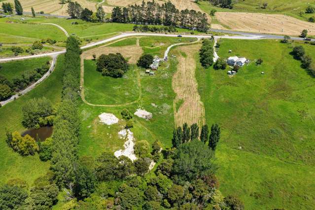 9 Petley Road Paparoa_2