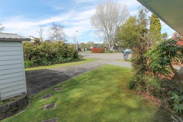 7 Cooper Avenue Holdens Bay_10