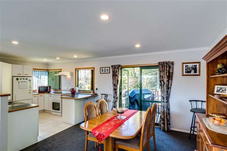 16 Awarua Crescent Havelock North_7