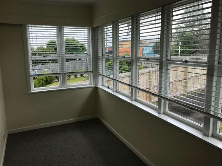 17 Williamson Avenue Belmont_4