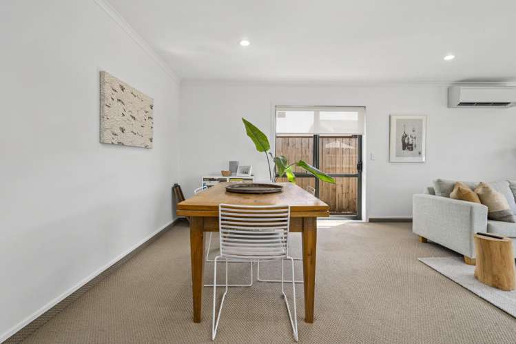 90A Grey Street 11373_5