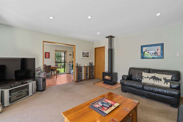 2/269 Port Hills Road Heathcote Valley_4