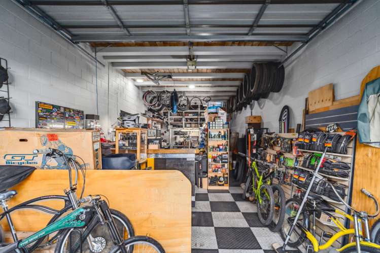 6b Williams Street Fernhill/Sunshine Bay_15