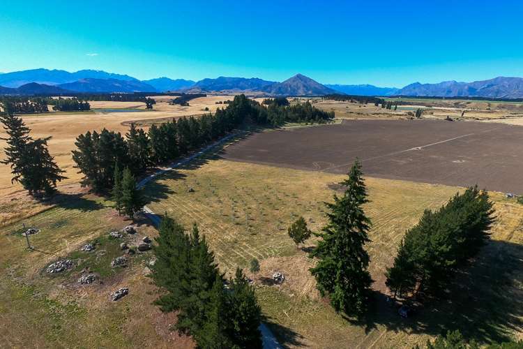 783 Wanaka-Luggate Highway Wanaka_4