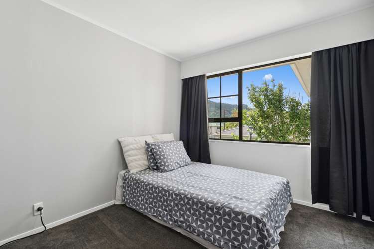 25 Ngatitoa Street Tawa_16