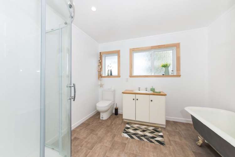 29 Rimu Street Helensville_10