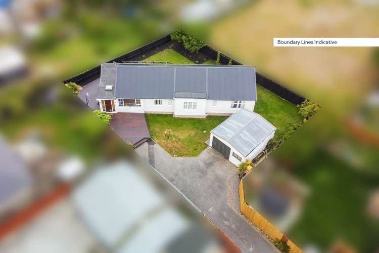 171 Breezes Road Aranui_19