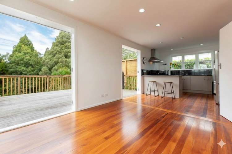 28 South Lynn Road Titirangi_1