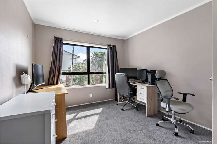 2/145 Mokoia Road Birkenhead_14