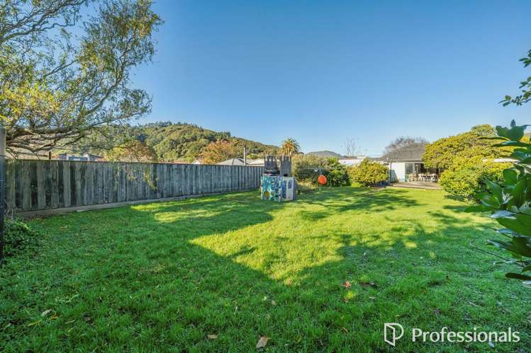 18 Burden Avenue Wainuiomata_18