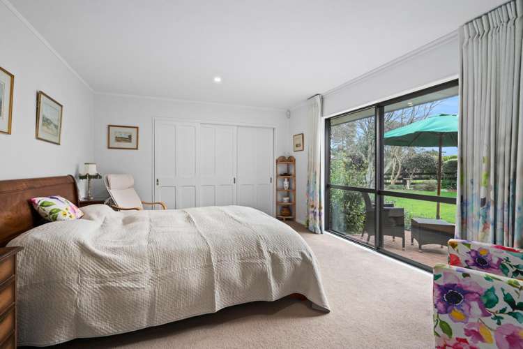 347 Racecourse Road Cambridge_12