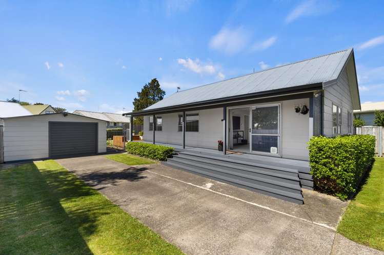 40 Elmwood Crescent Pukete_1