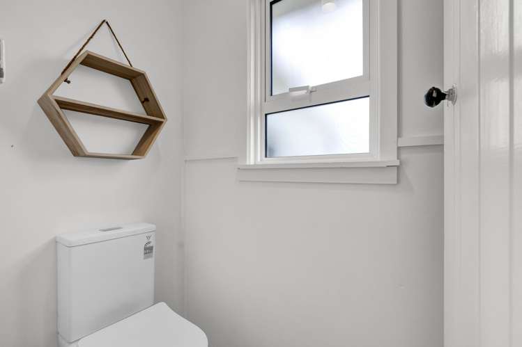 15 Campbell Street Hawera_12