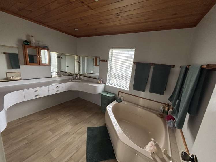 100 Newell Road Tokoroa_19
