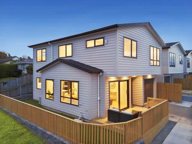 5A,5B,5C Patrice Place Massey_26