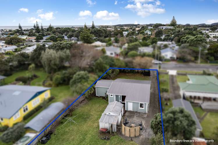 27 Manuka Street Otaki Beach_23