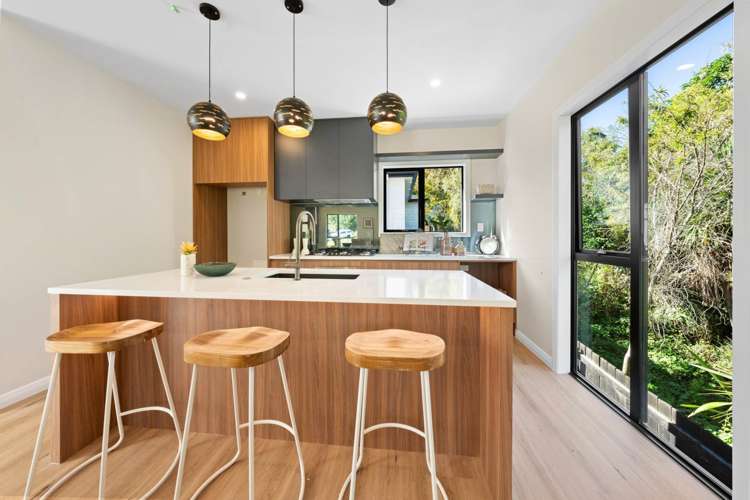 654c Beach Road Browns Bay_14