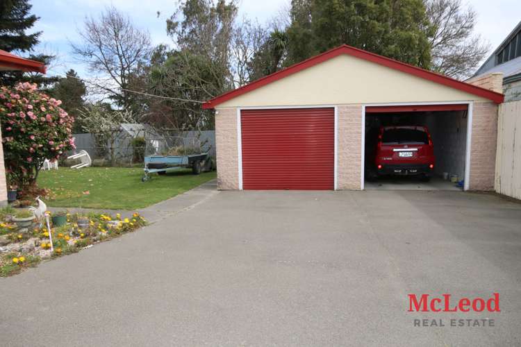 111 Alford Forest Road Allenton_10