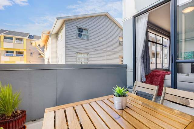 2/7 Hanson Street Mount Cook_2