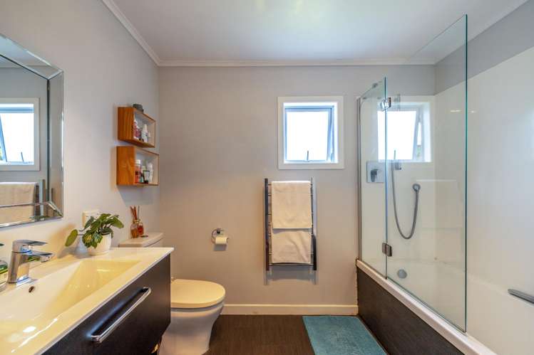 1 Crescent Road West Palm Beach_17